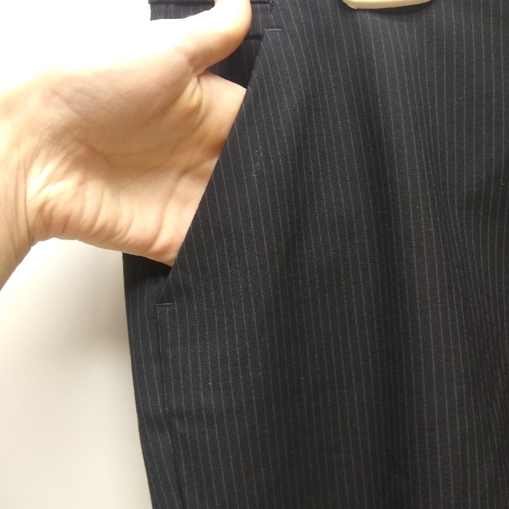 NWT Gap Black and Gray Striped Skirt - Size 0 - Picture 5 of 9